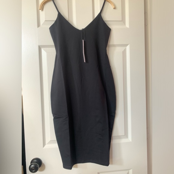 SALE! SUSANA MONACO DEEP V SLIP MIDI DRESS - BLACK - Picture 2 of 5